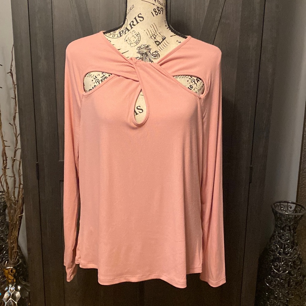 1.STATE ribbed knit cut out shirt